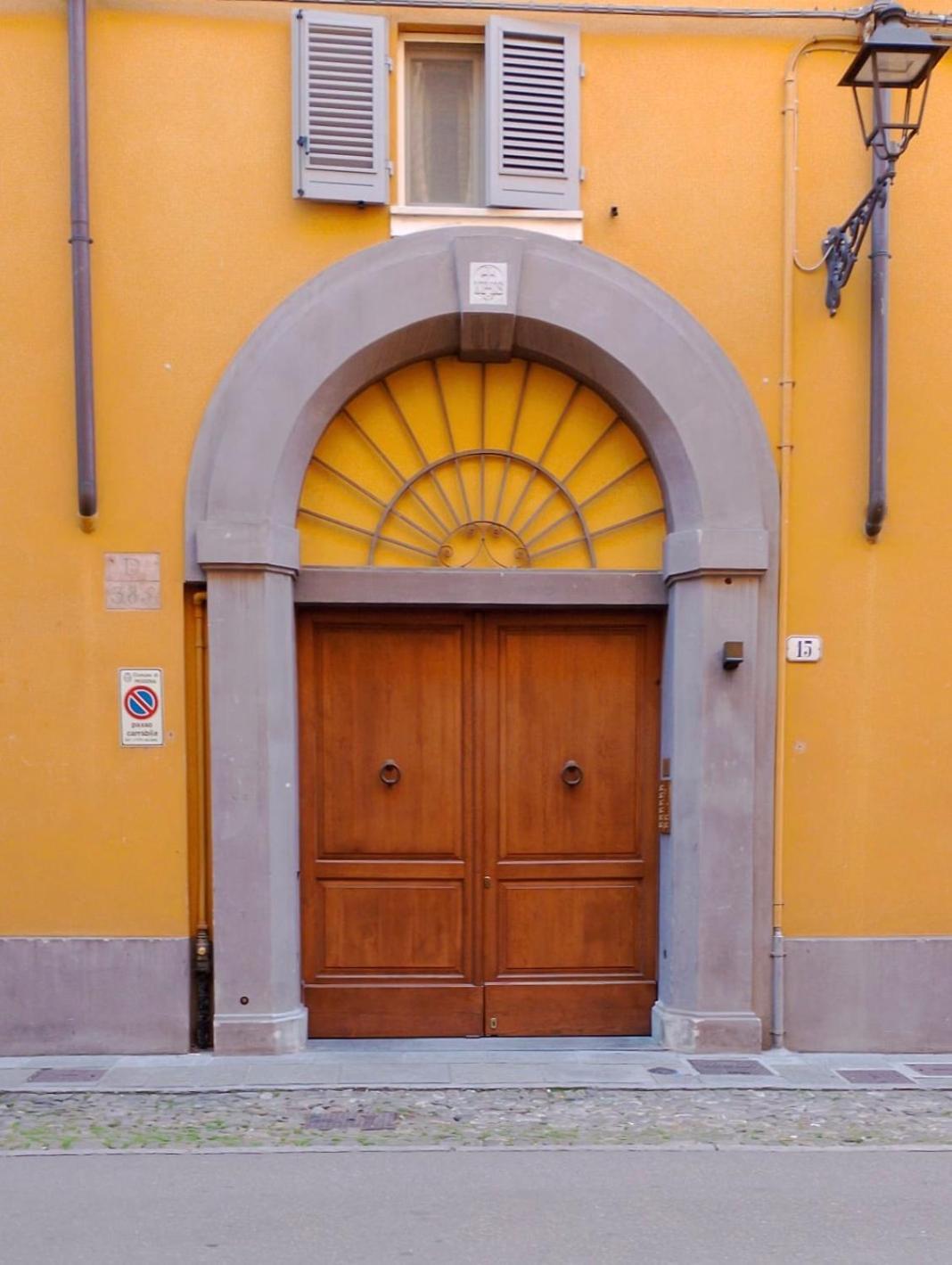 モデナCasa Viola, Deliziosa Mansarda In Centro Storicoアパートメント エクステリア 写真